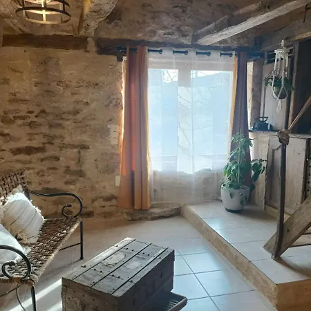 Le Pigeonnier Homestay *