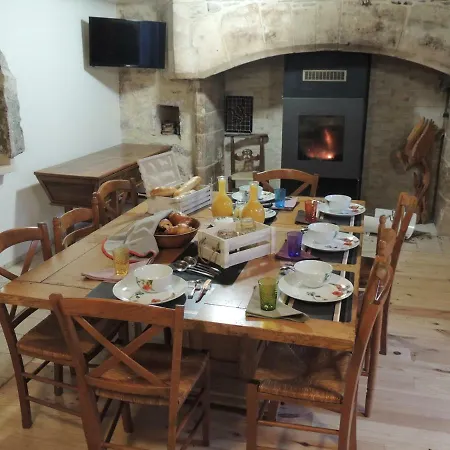 Le Pigeonnier * Martel