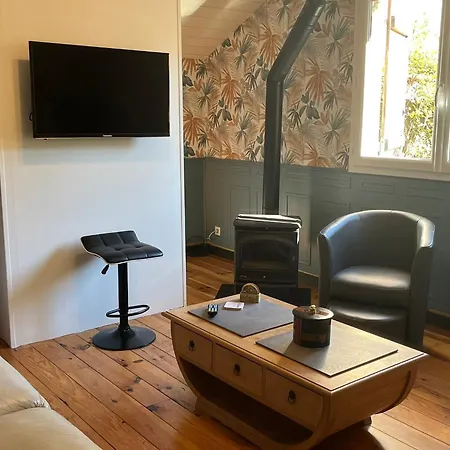 匹吉奥尼尔民宿 民宿 *