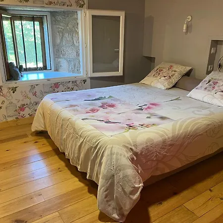 Δωμάτια σε οικογενειακή κατοικία Le Pigeonnier Martel